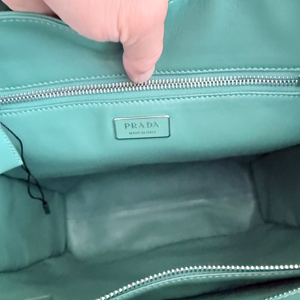 Prada 1BC459 Crinkled Leather Tote Bag Teal Green Shopper Triangle Logo - Picture 9 of 16